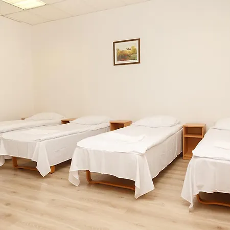 5 Euro Hostel